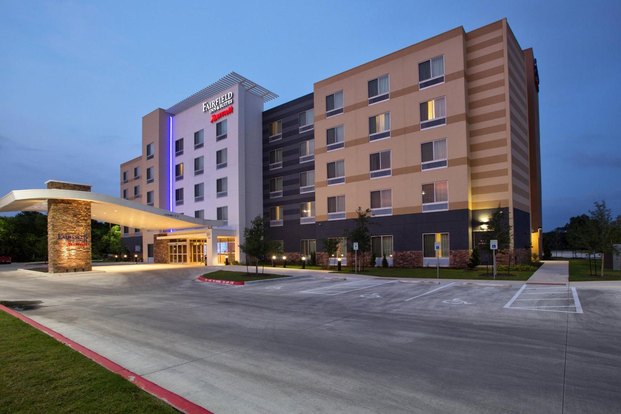 Fairfield Inn & Suites By Marriott Austin San Marcos Exterior foto